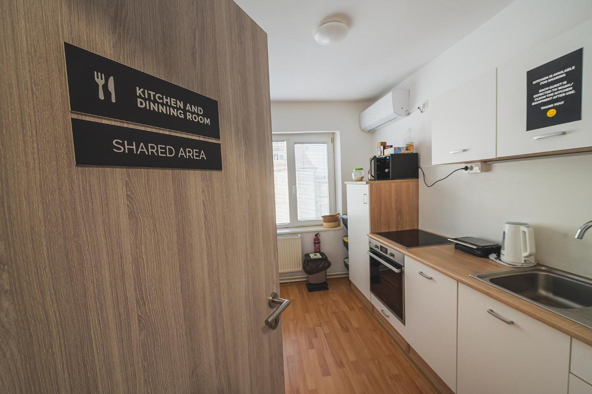 Do Avta Rooms Ljubljana Ngoại thất bức ảnh