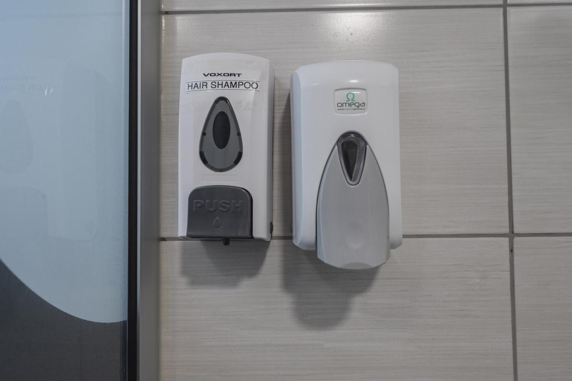 Do Avta Rooms Ljubljana Ngoại thất bức ảnh