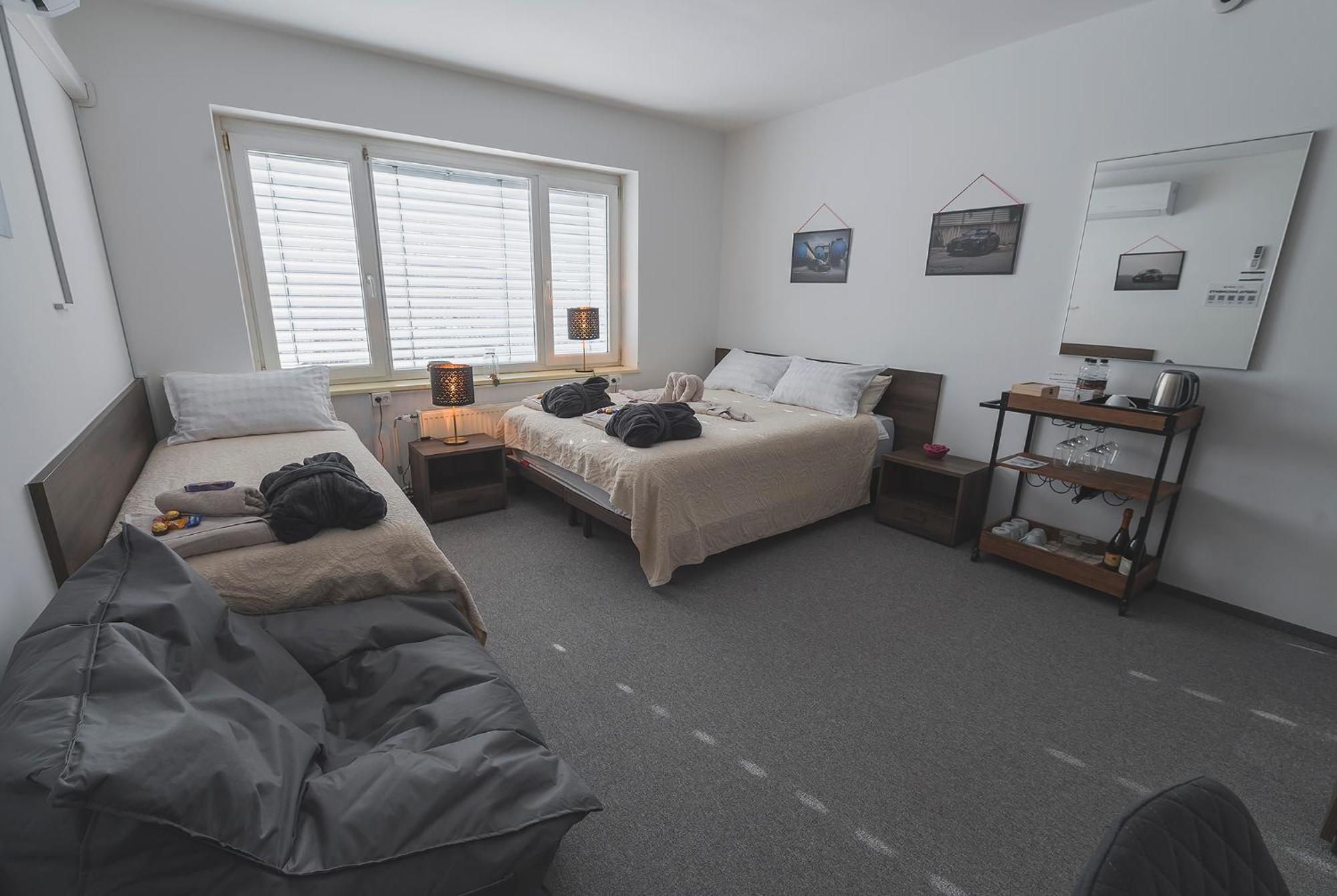 Do Avta Rooms Ljubljana Ngoại thất bức ảnh