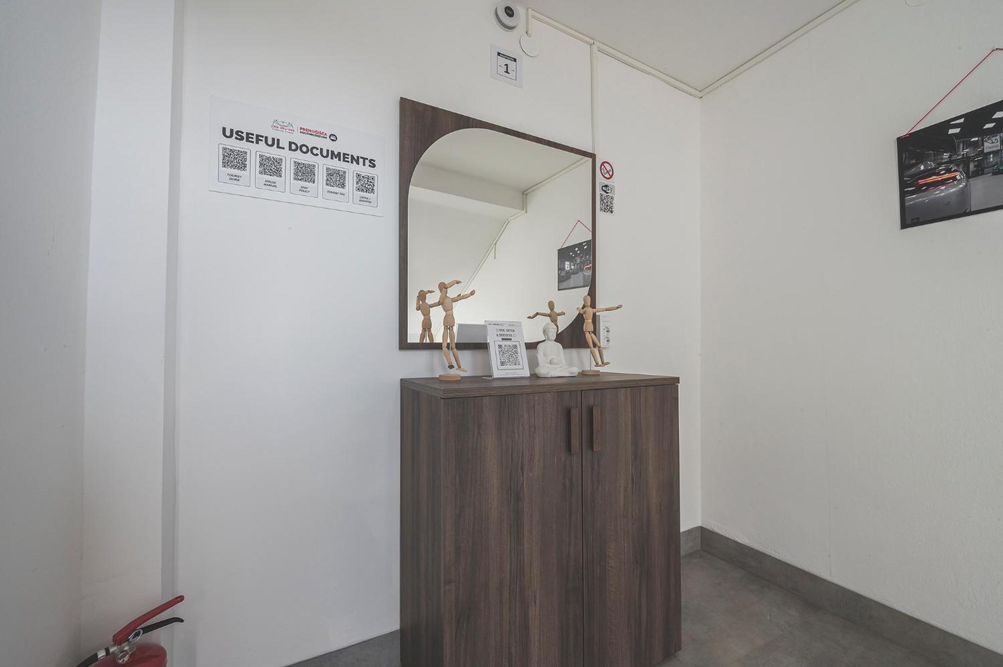 Do Avta Rooms Ljubljana Ngoại thất bức ảnh