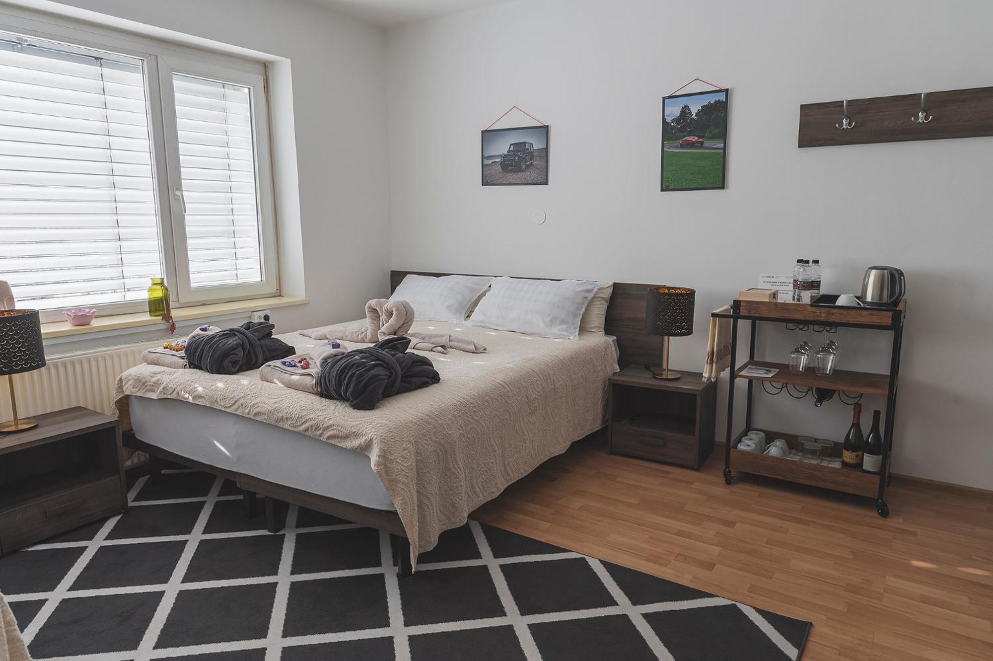 Do Avta Rooms Ljubljana Ngoại thất bức ảnh