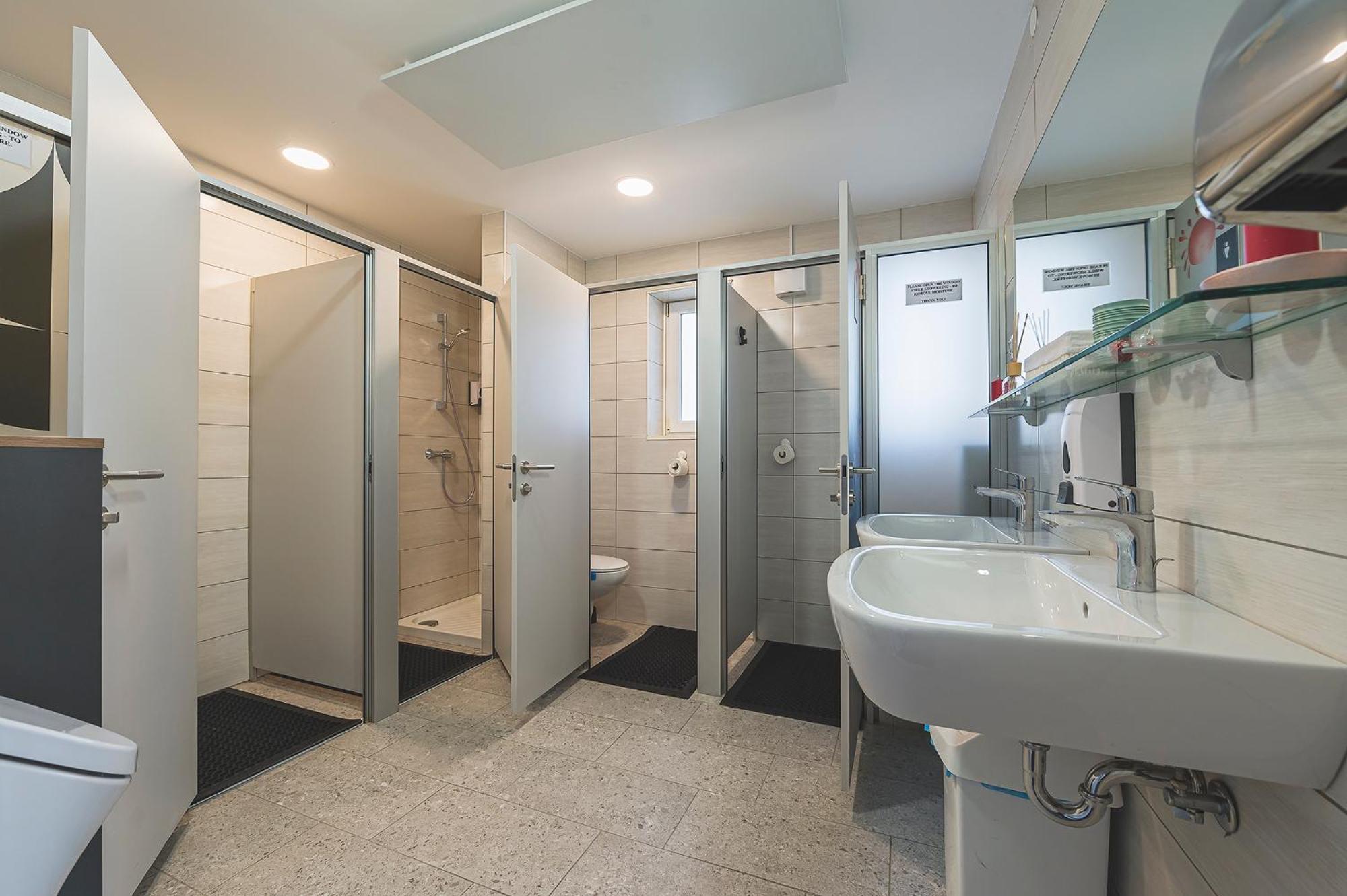 Do Avta Rooms Ljubljana Ngoại thất bức ảnh